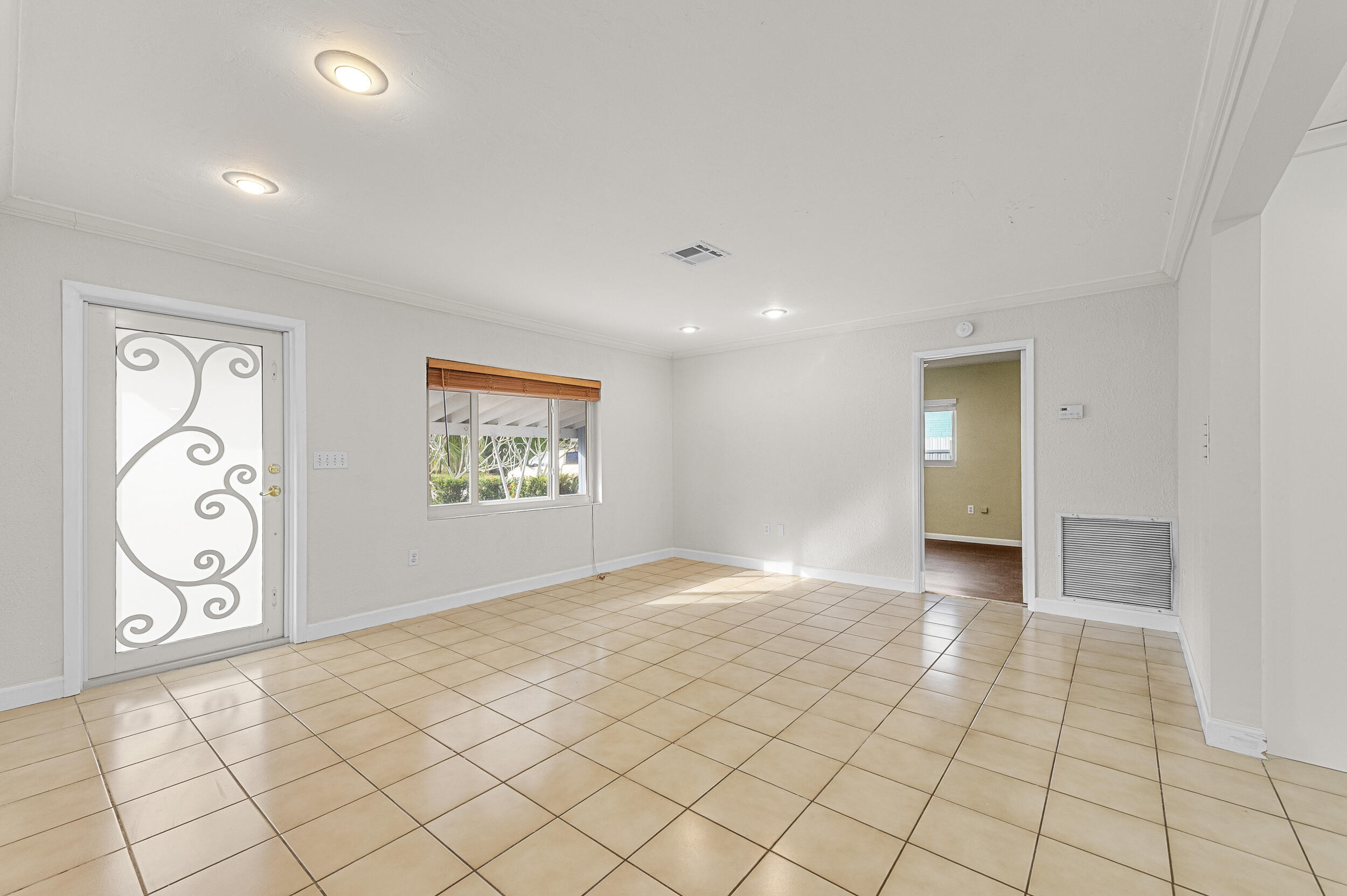 JILL-ANN HOMES - Residential