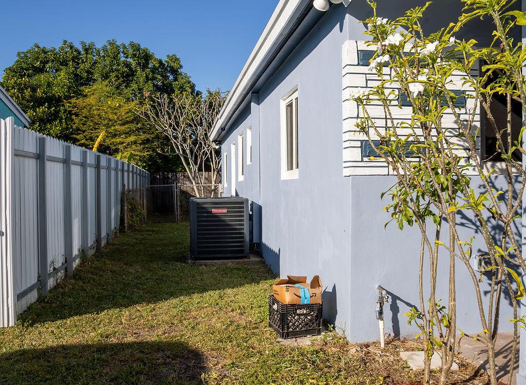 JILL-ANN HOMES - Residential