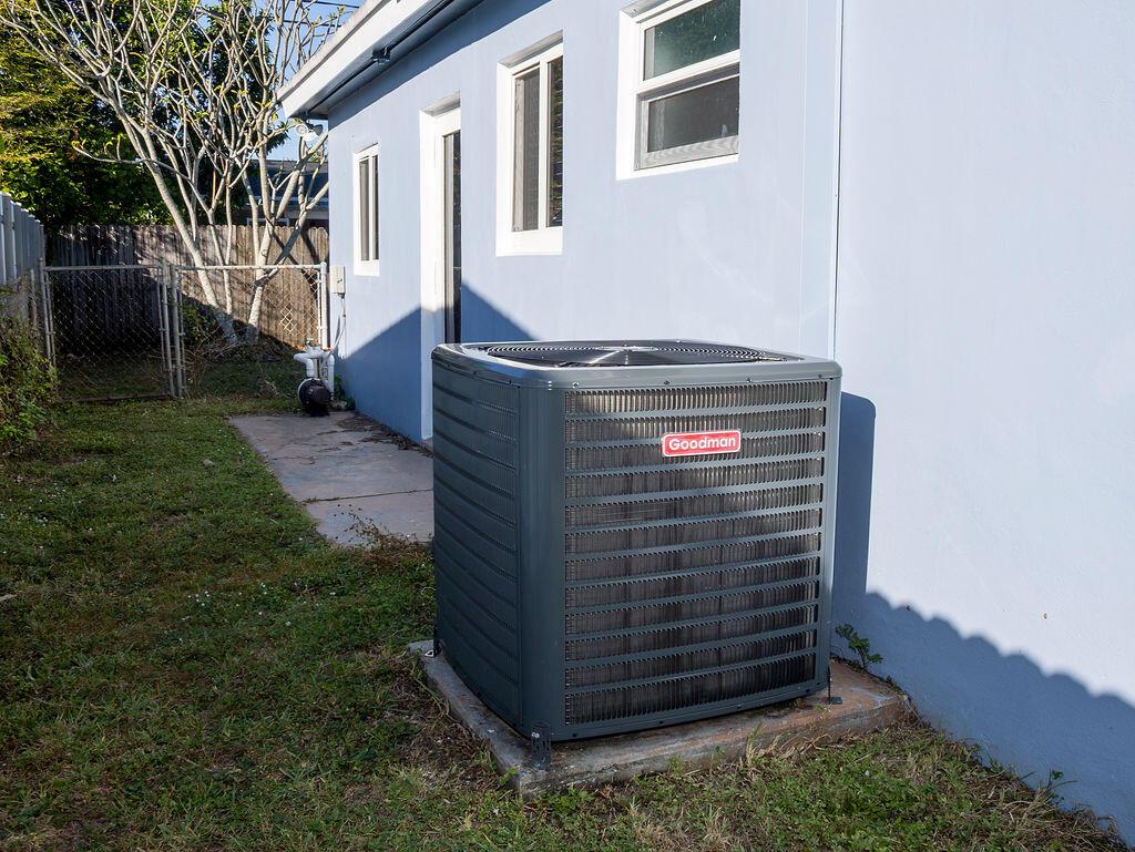 JILL-ANN HOMES - Residential