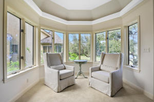 JUPITER HILLS VILLAGE PH IV - Residential