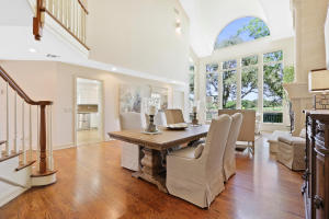 JUPITER HILLS VILLAGE PH IV - Residential