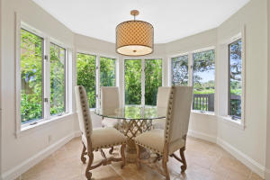 JUPITER HILLS VILLAGE PH IV - Residential