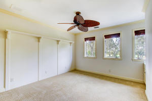 JUPITER HILLS VILLAGE PH IV - Residential