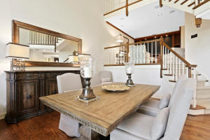 JUPITER HILLS VILLAGE PH IV - Residential