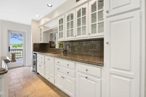 JUPITER HILLS VILLAGE PH IV - Residential