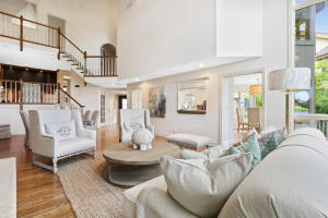 JUPITER HILLS VILLAGE PH IV - Residential