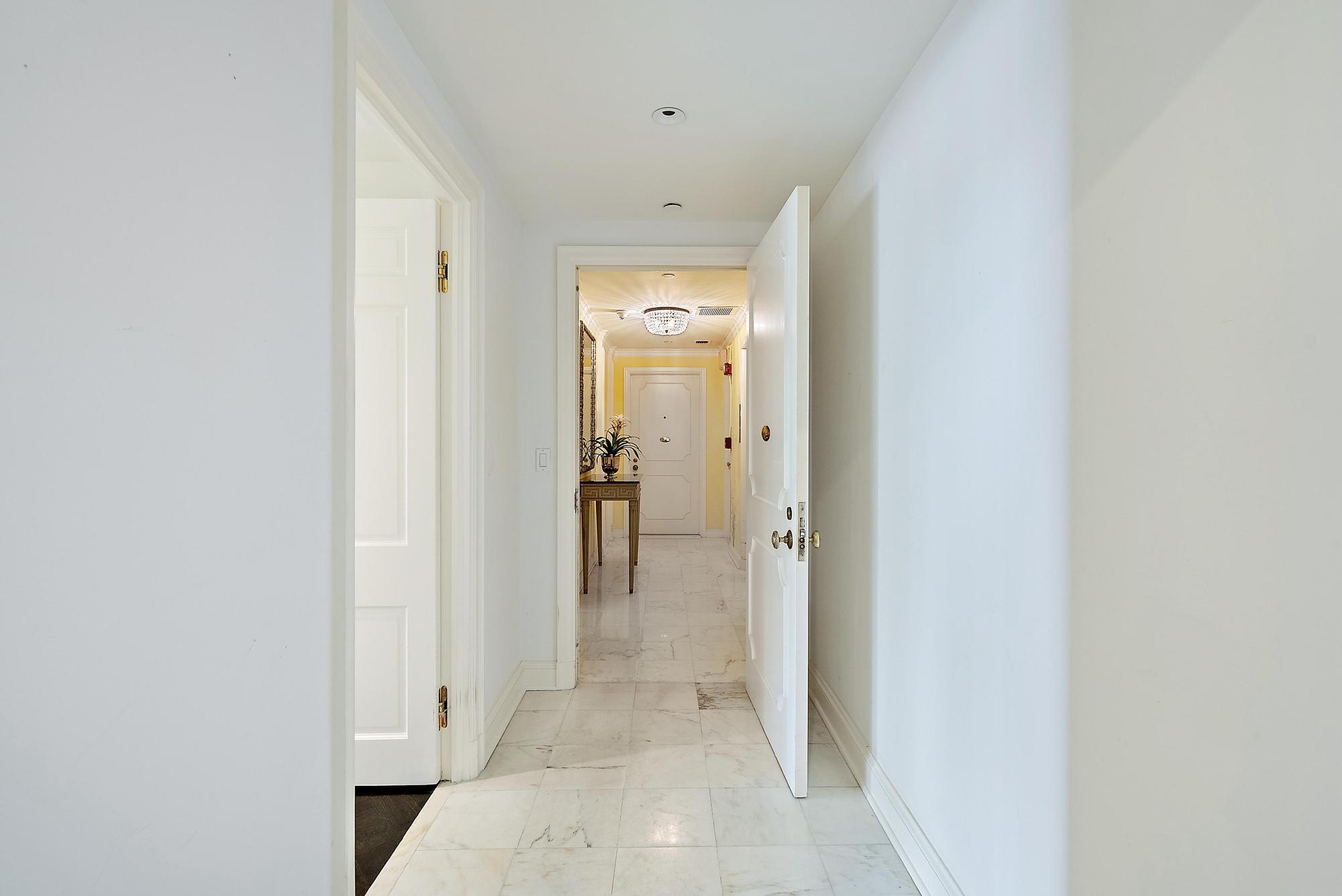 VILLAS INC - Residential