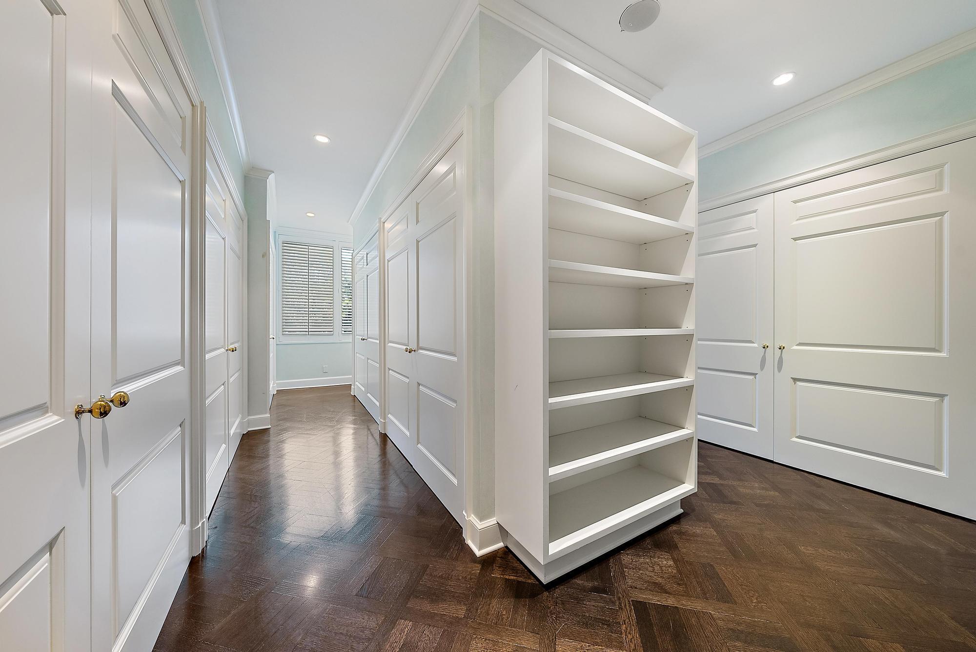 VILLAS INC - Residential