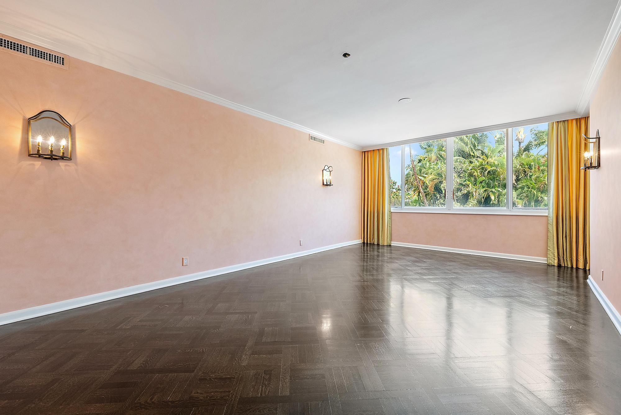 VILLAS INC - Residential