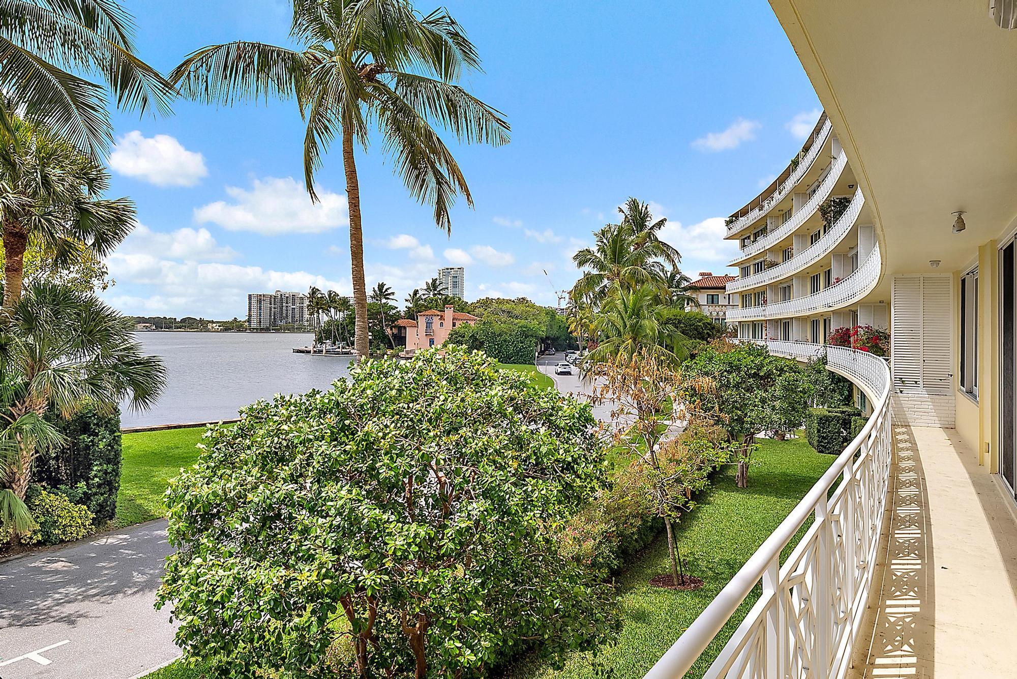 VILLAS INC - Residential