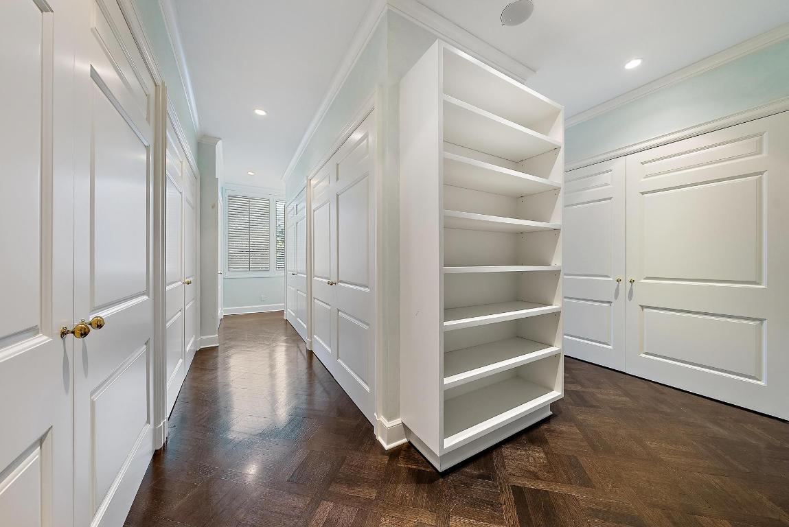 VILLAS INC - Residential