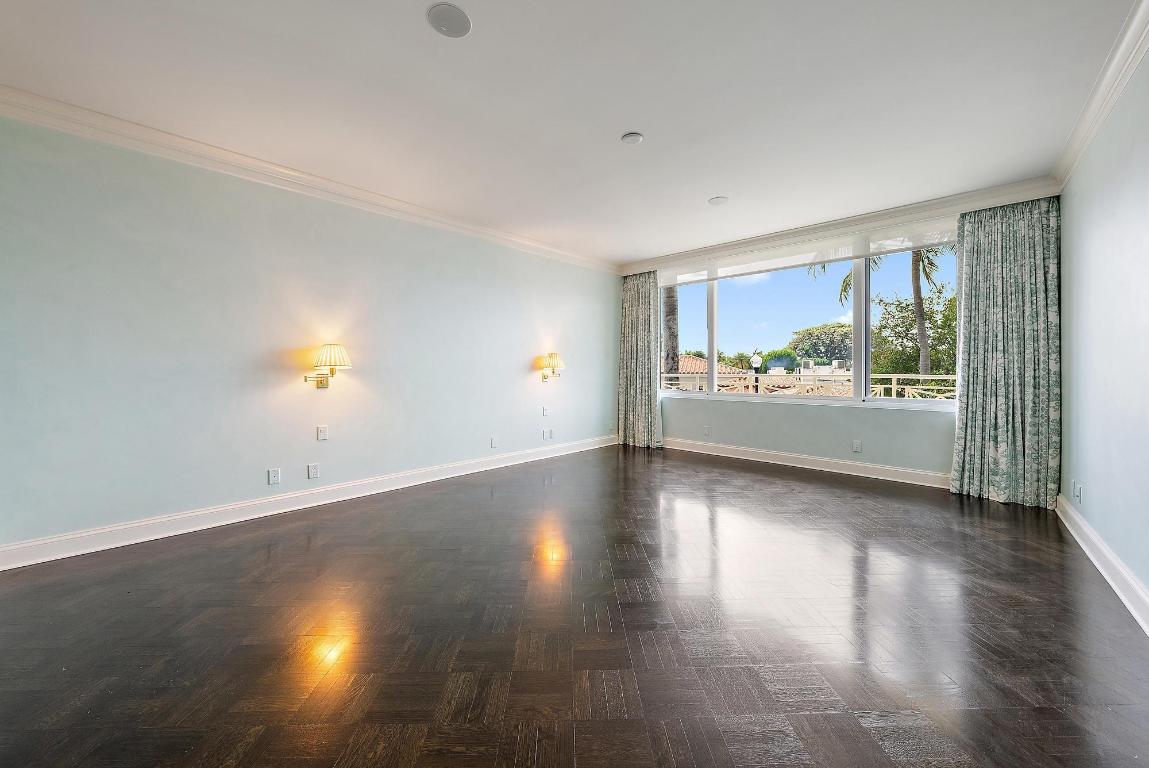 VILLAS INC - Residential