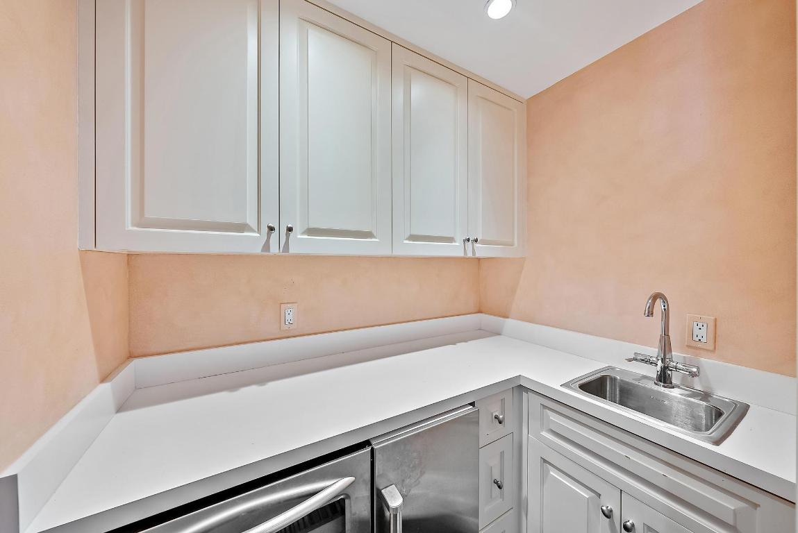 VILLAS INC - Residential