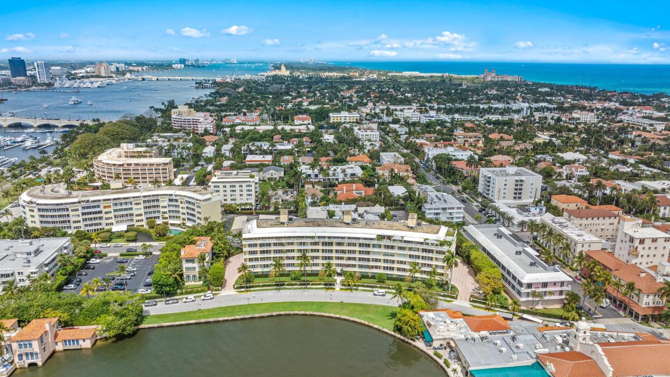 VILLAS INC - Residential