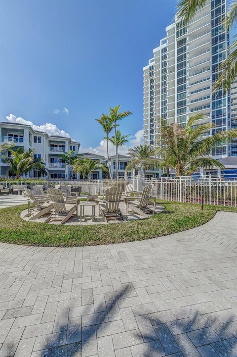 Condominium in North Palm Beach FL 1 Water Club Way Way 44.jpg