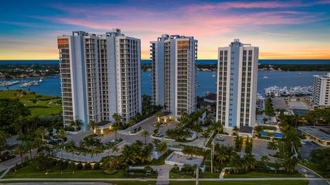 Condominium in North Palm Beach FL 1 Water Club Way Way 4.jpg