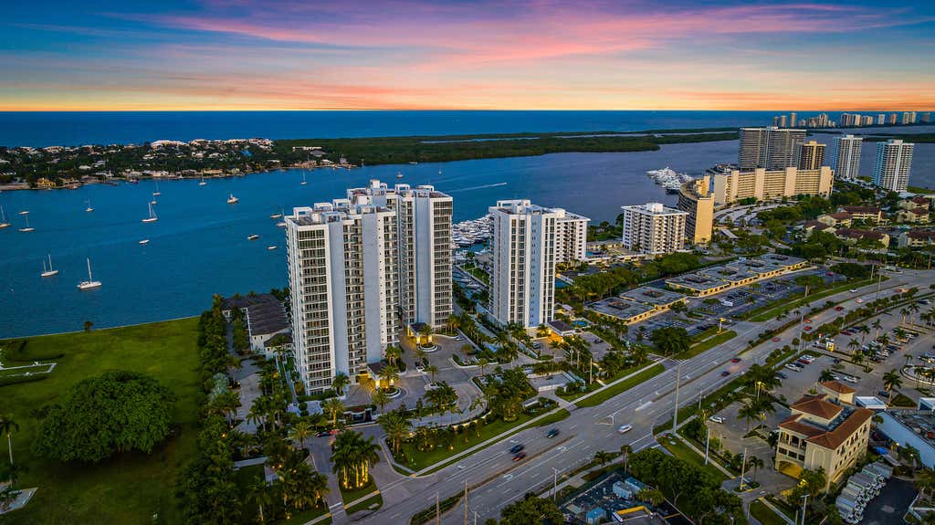 Photo of 1 Water Club Way #901, North Palm Beach, FL 33408 (MLS # R10972516)