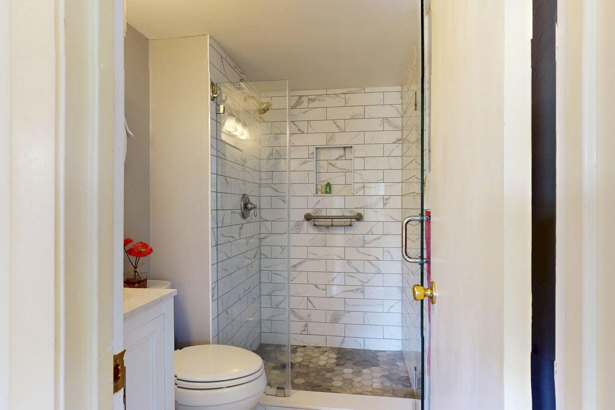 KING MOUNTAIN CONDO - Residential