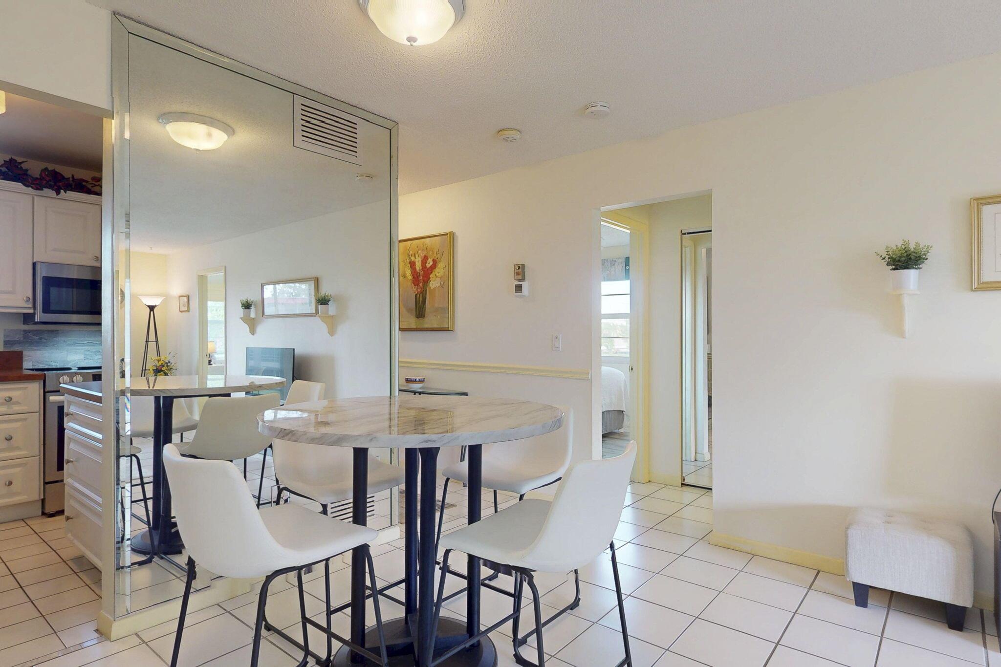 KING MOUNTAIN CONDO - Residential