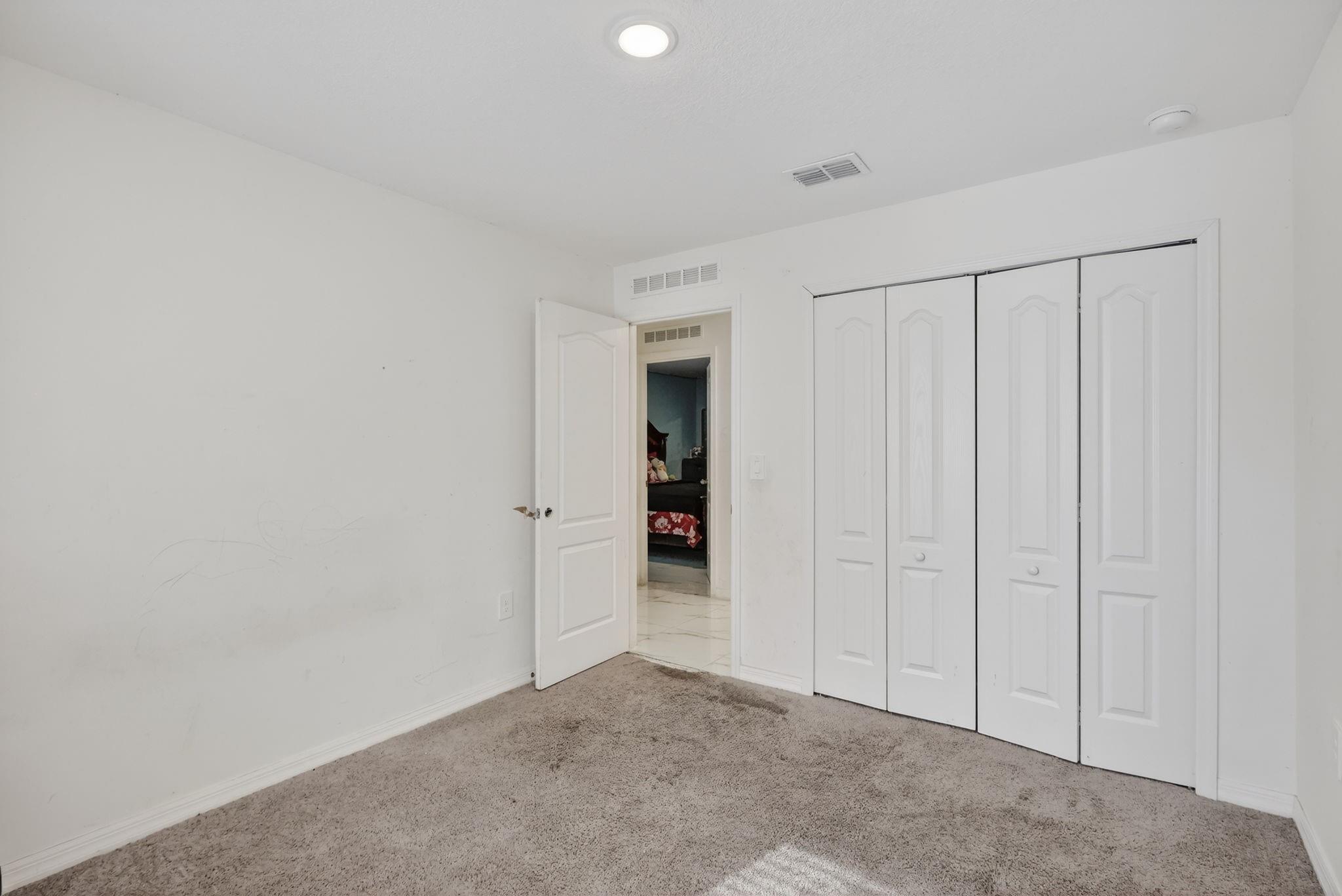 Lakewood Park - Residential Lease