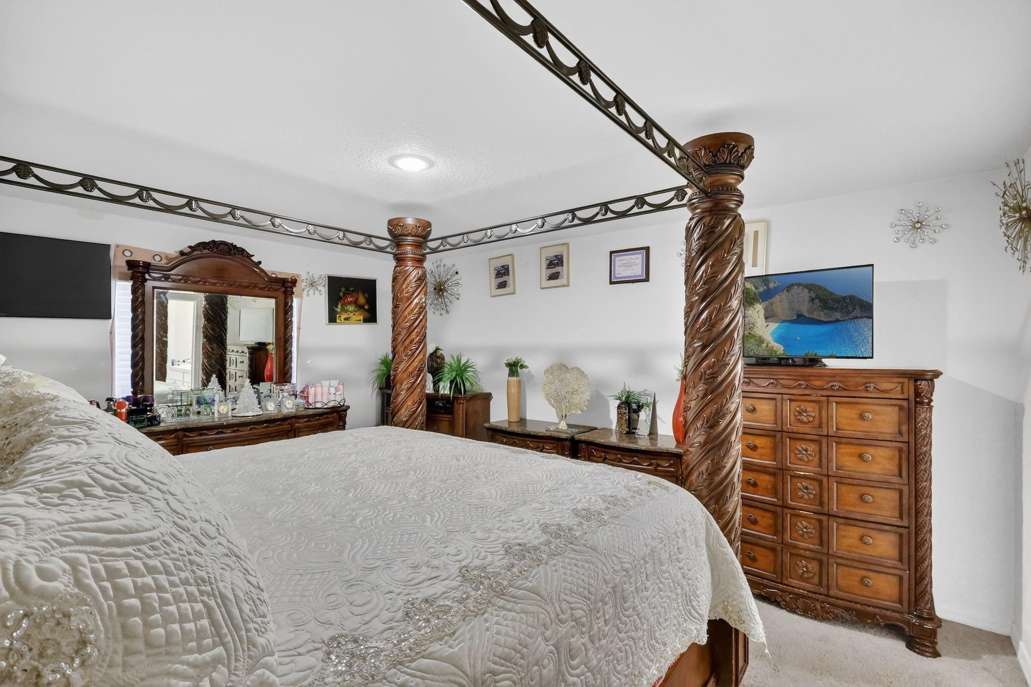 Lakewood Park - Residential Lease