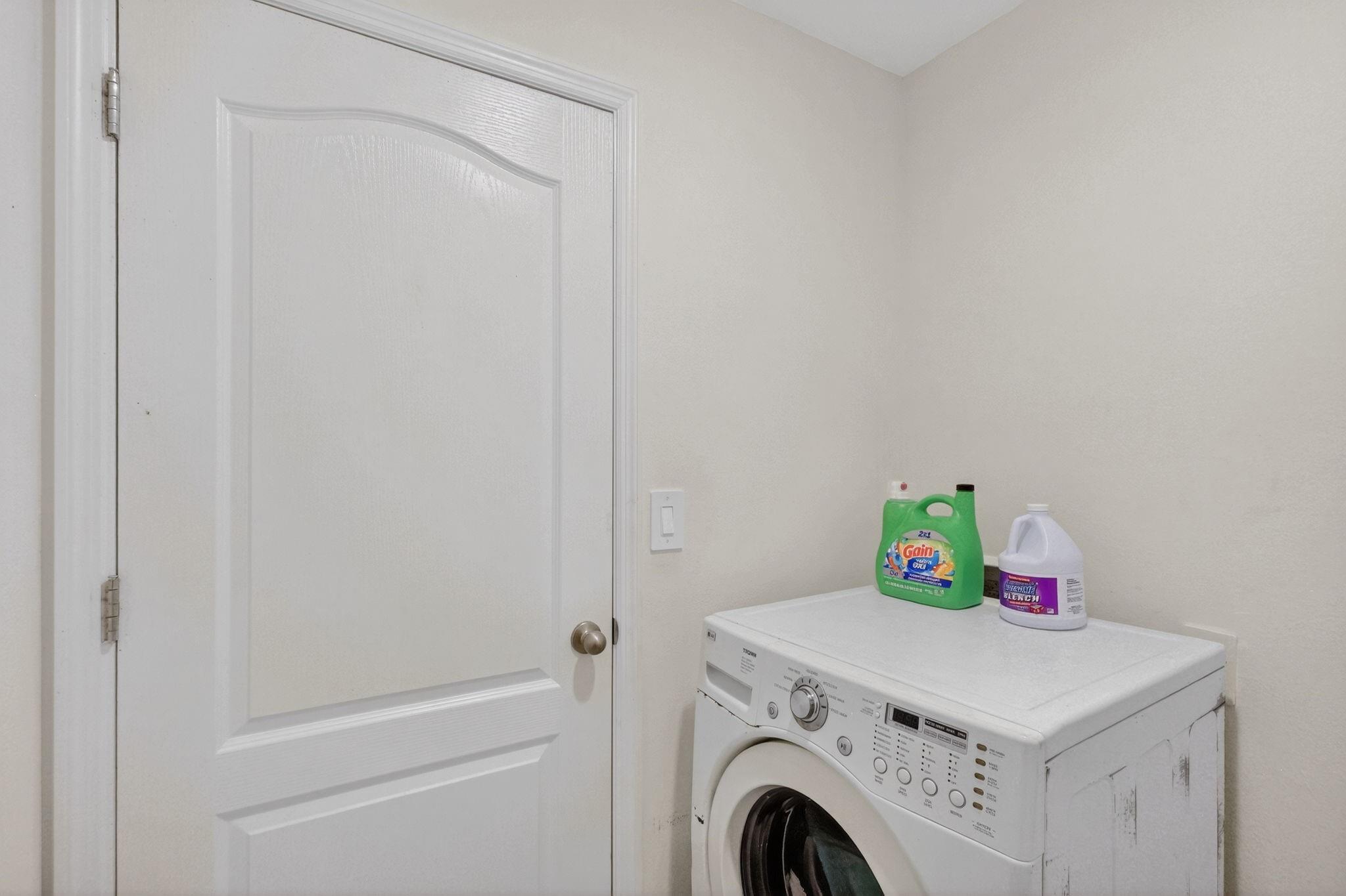 Lakewood Park - Residential Lease