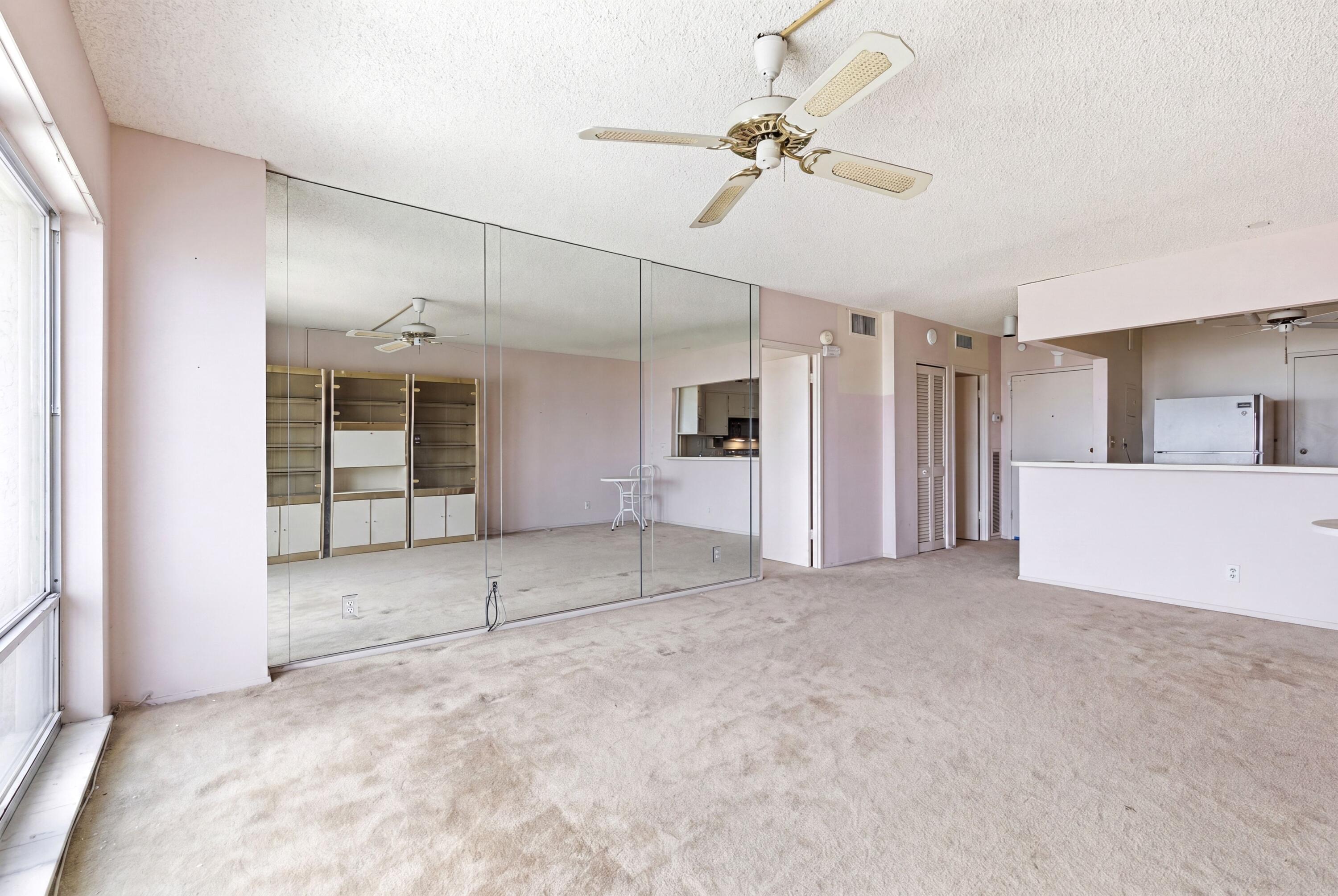 MARINE TOWER CONDO - Residential