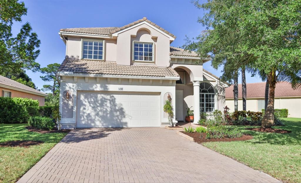 Photo of 1498 SE Legacy Cove Circle, Stuart, FL 34997 (MLS # R10823793)