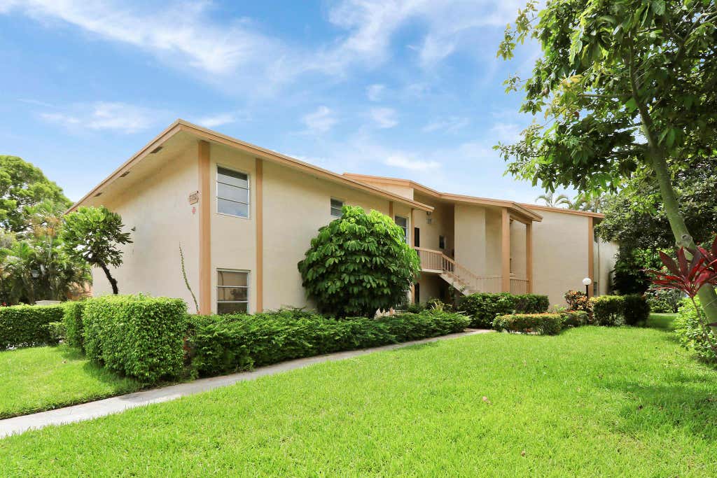 Photo of 5790 Princess Palm Court #D, Delray Beach, FL 33484 (MLS # R10930862)