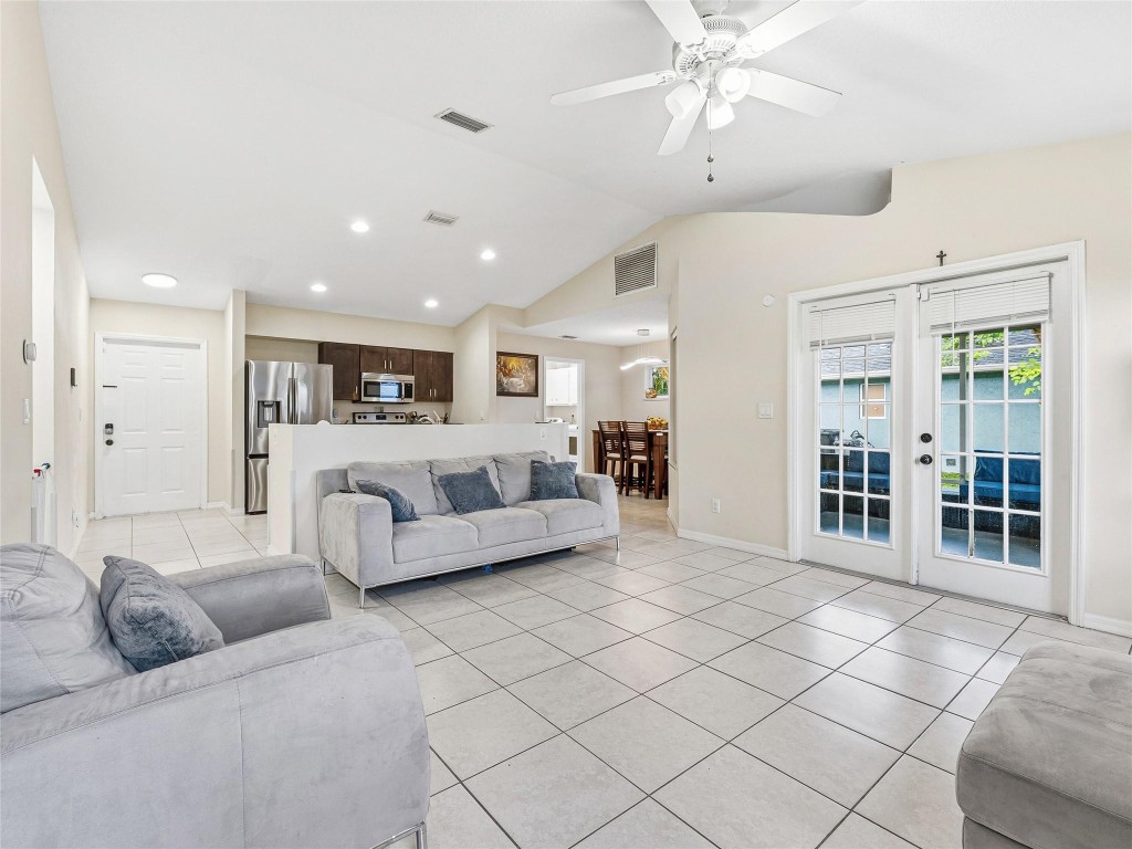 PORT ST LUCIE SECTION 23 - Residential