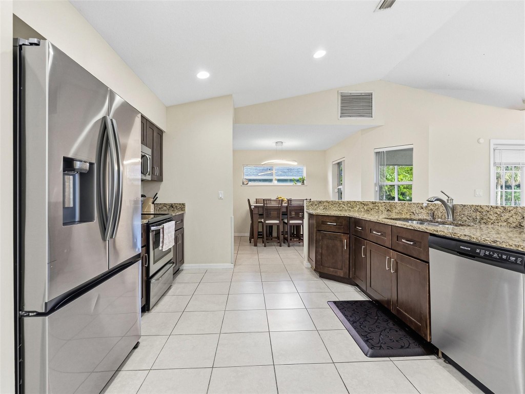 PORT ST LUCIE SECTION 23 - Residential