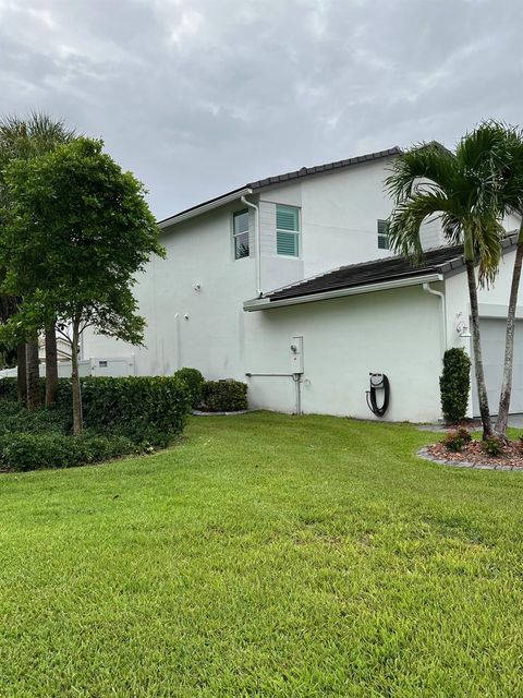 A home in Deerfield Beach