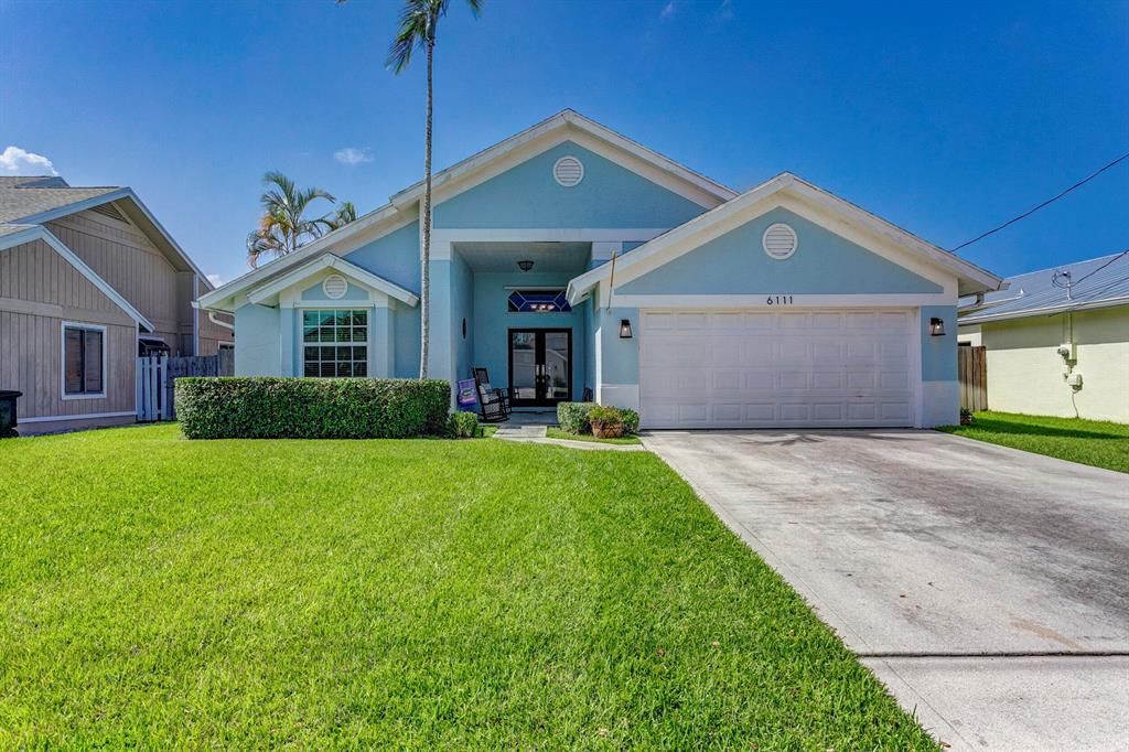 Photo of 6111 Mullin Street St, Jupiter, FL 33458 (MLS # R10818225)
