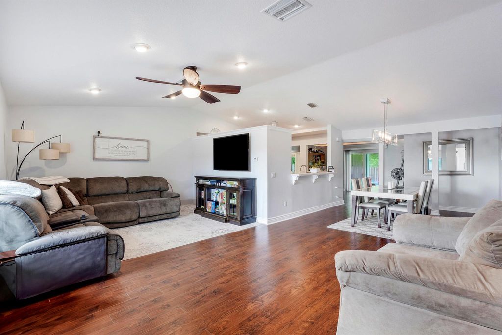 Photo of 22672 SW 54th Avenue, Boca Raton, FL 33433 (MLS # R11134723)