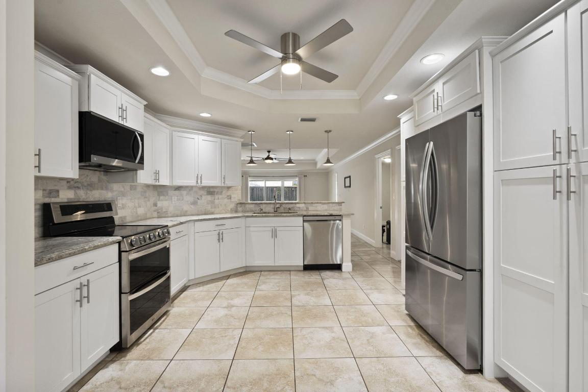 INDIAN GROVES - Residential