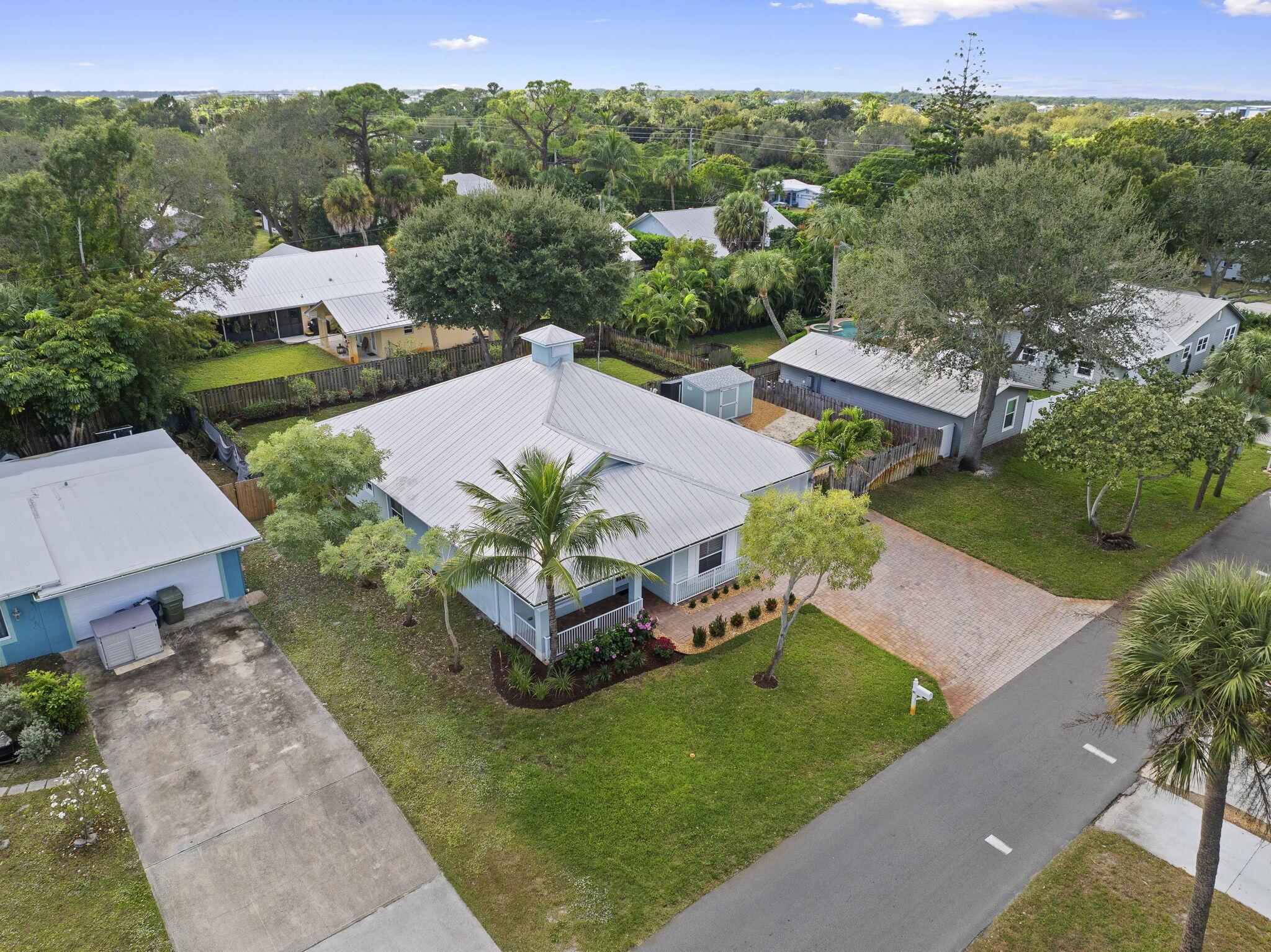 INDIAN GROVES - Residential