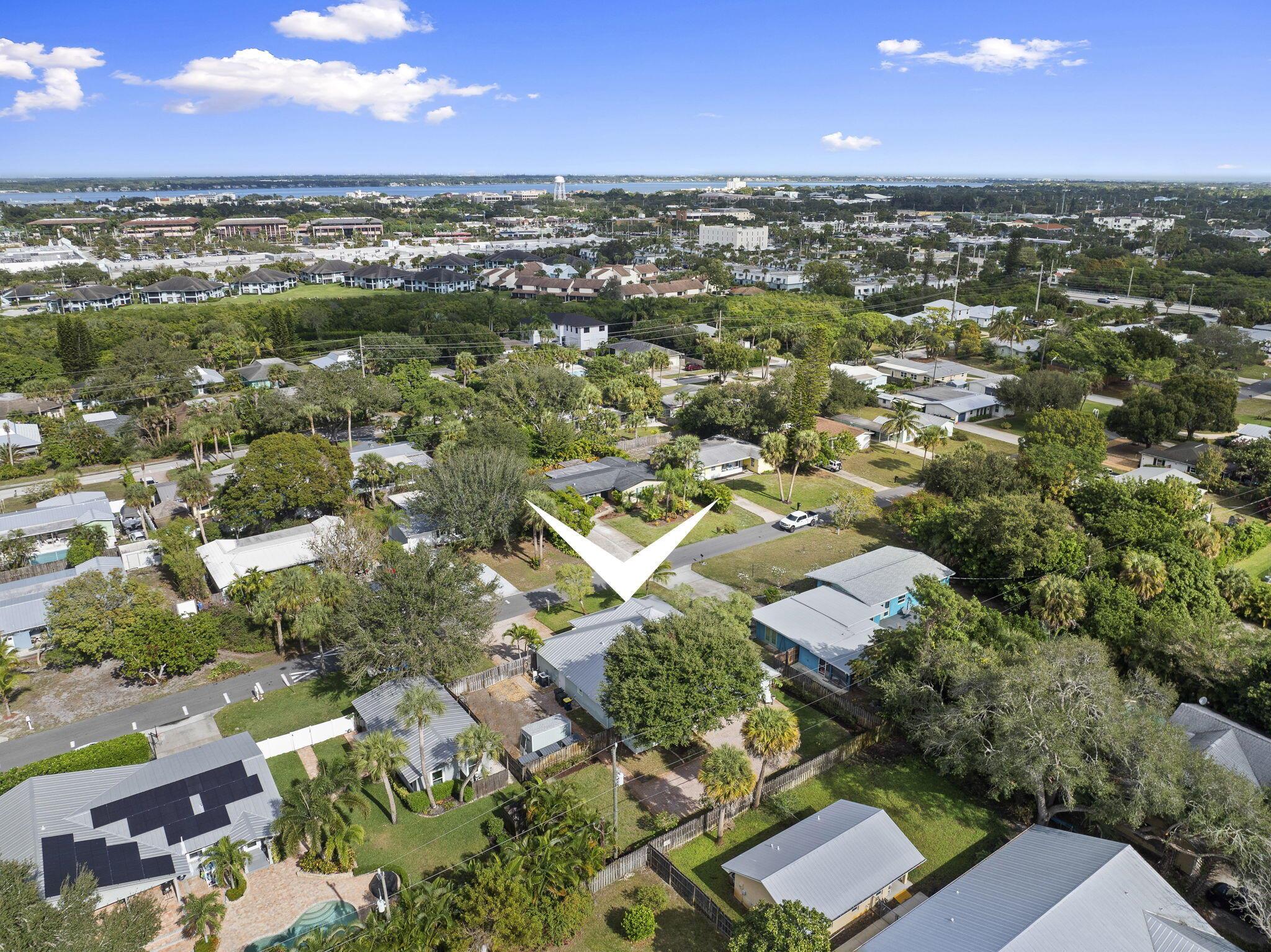 INDIAN GROVES - Residential