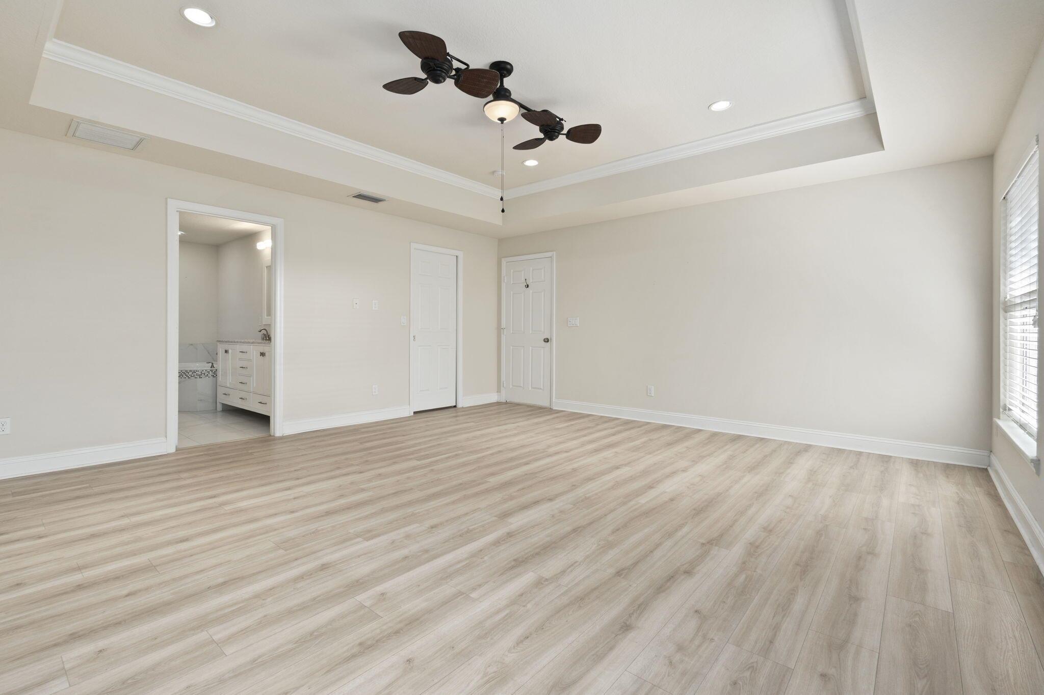 INDIAN GROVES - Residential