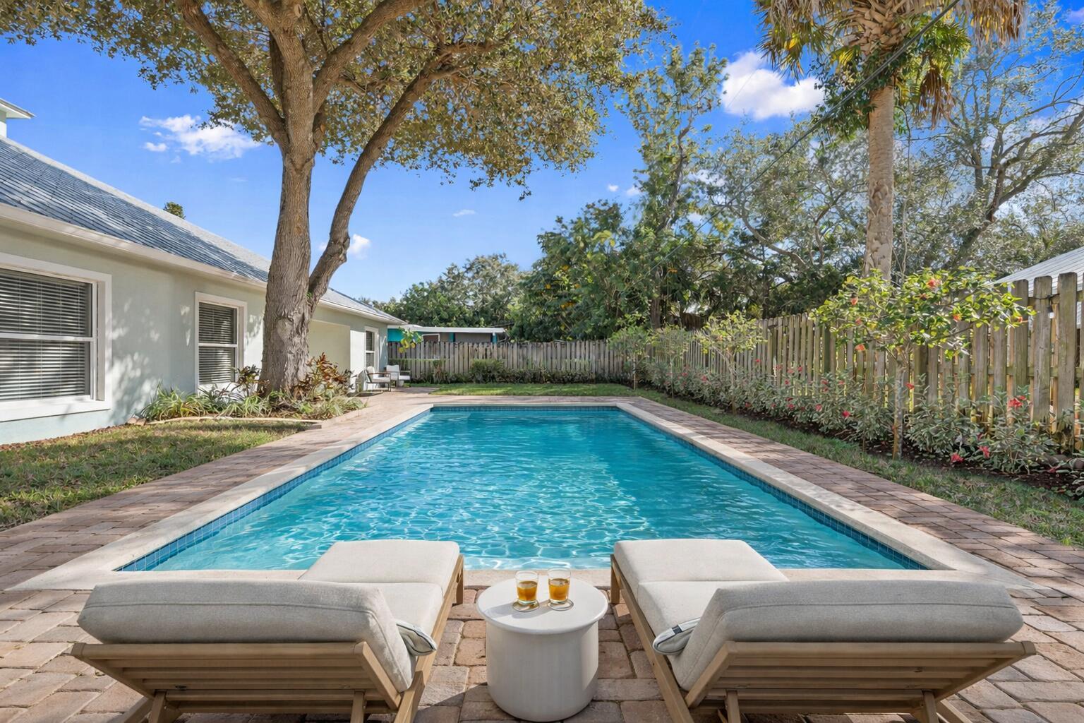 INDIAN GROVES - Residential