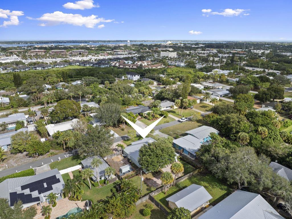 INDIAN GROVES - Residential