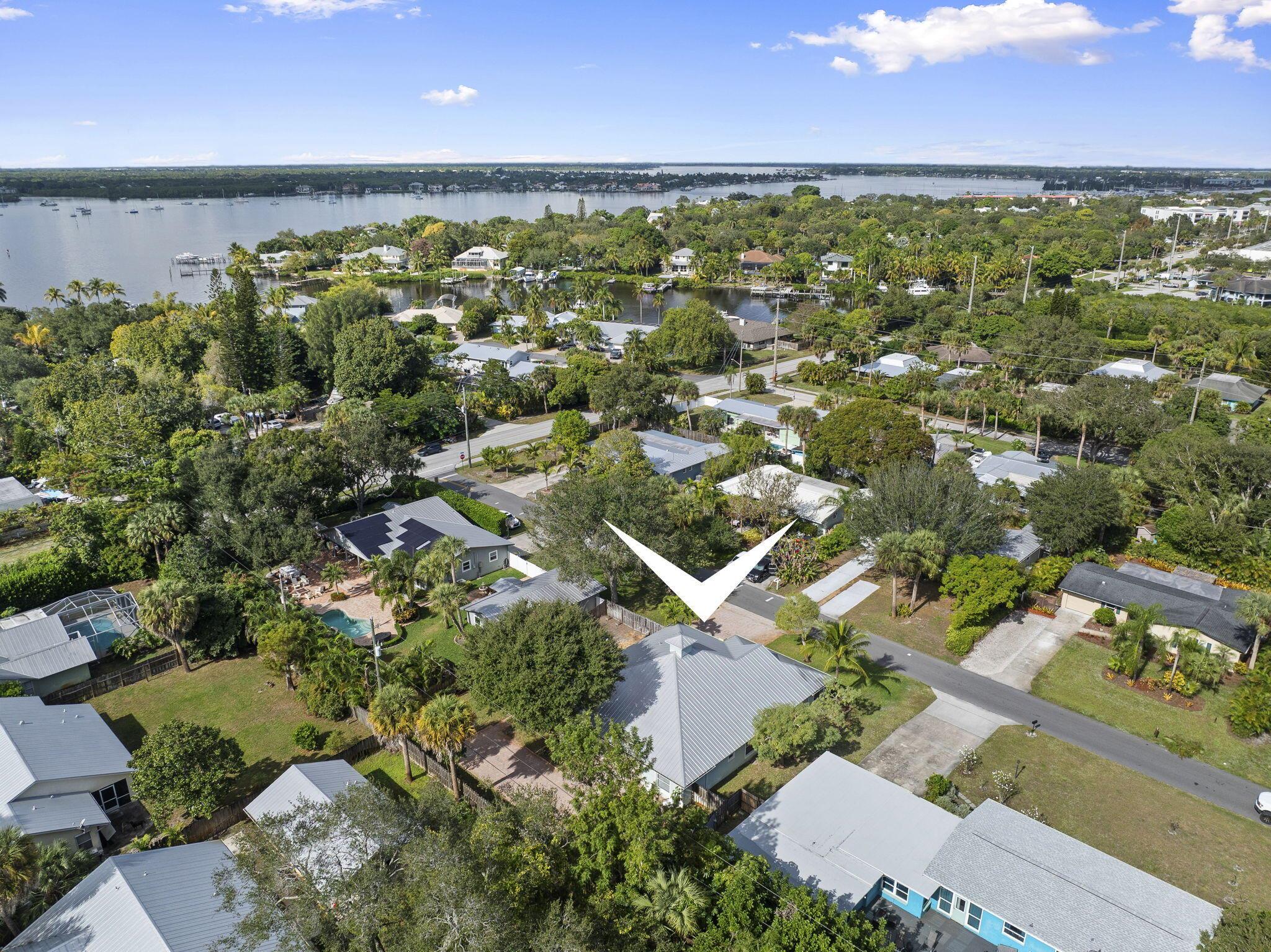 INDIAN GROVES - Residential