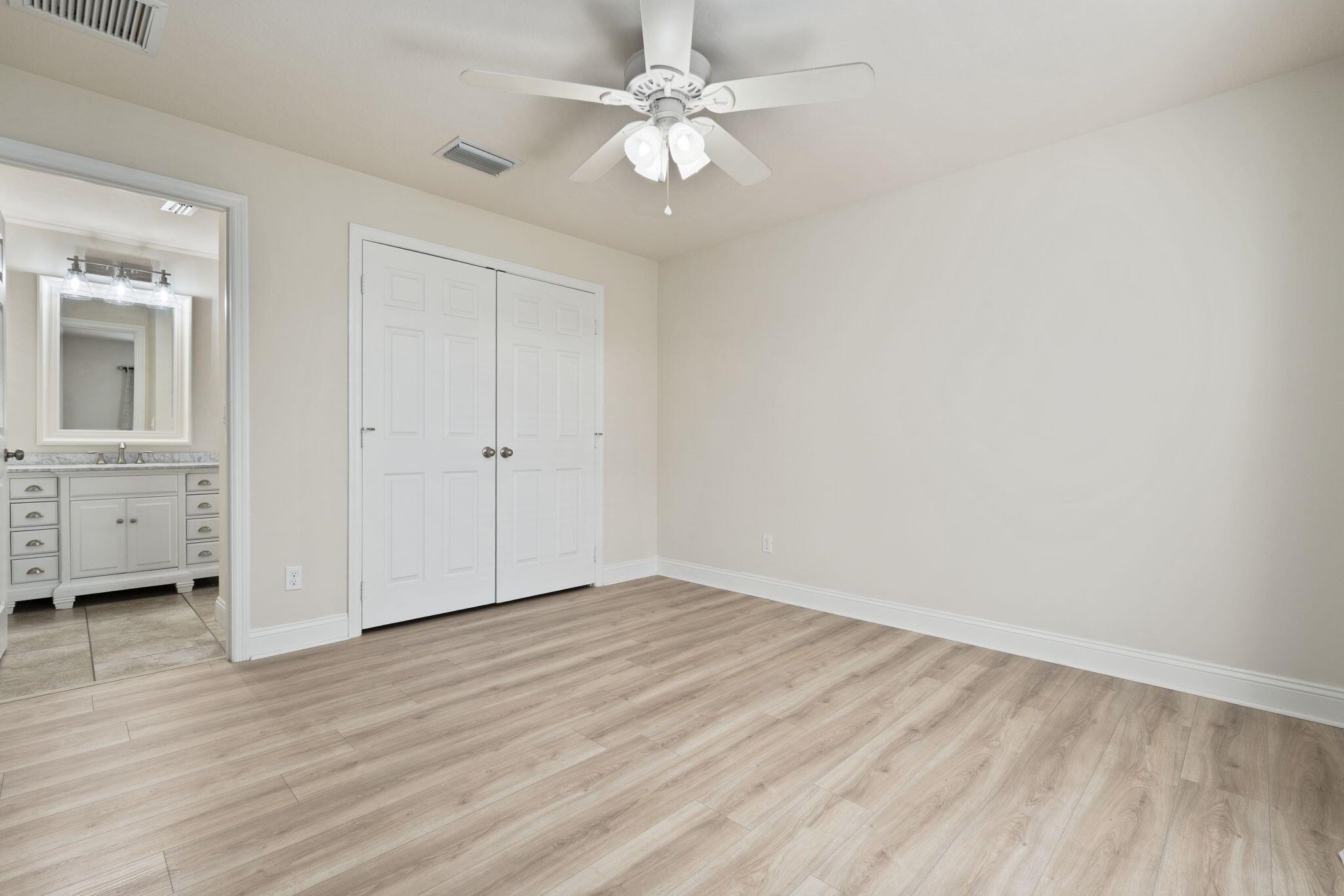 INDIAN GROVES - Residential