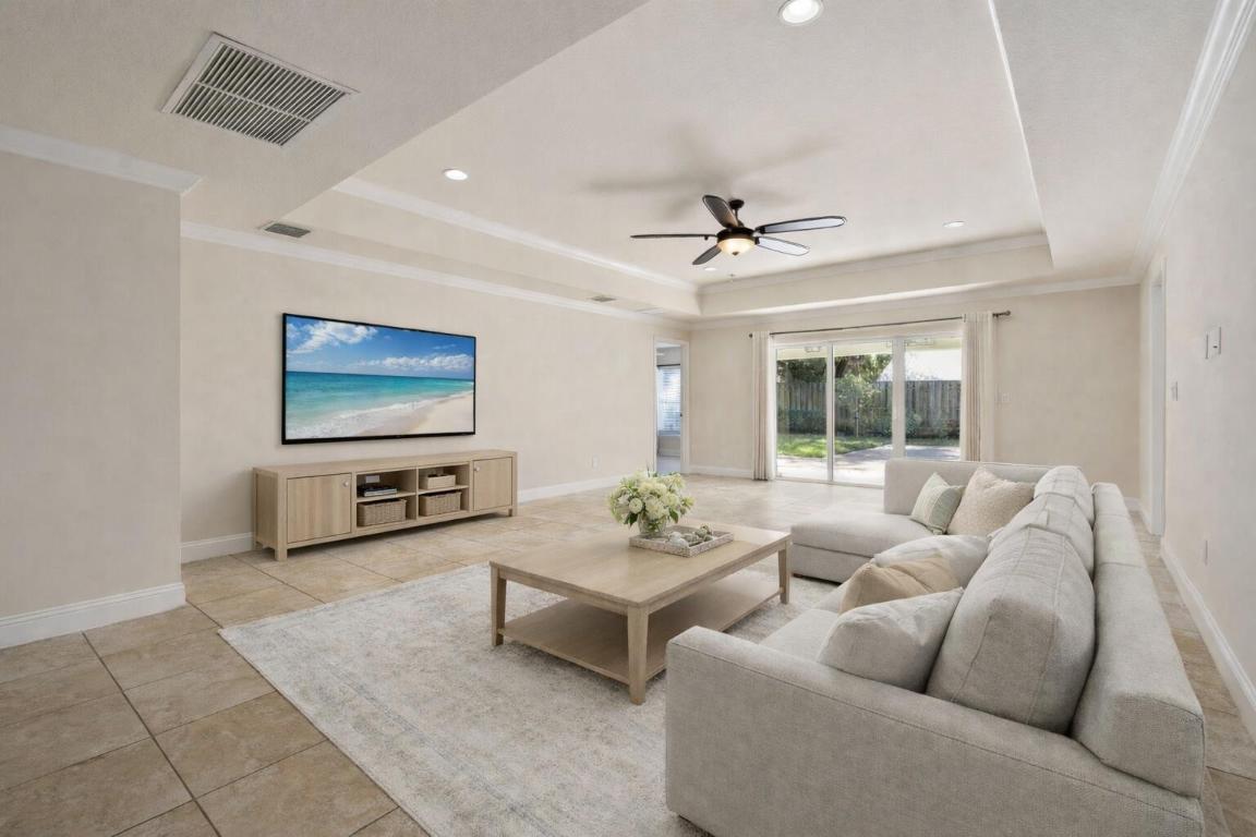 INDIAN GROVES - Residential