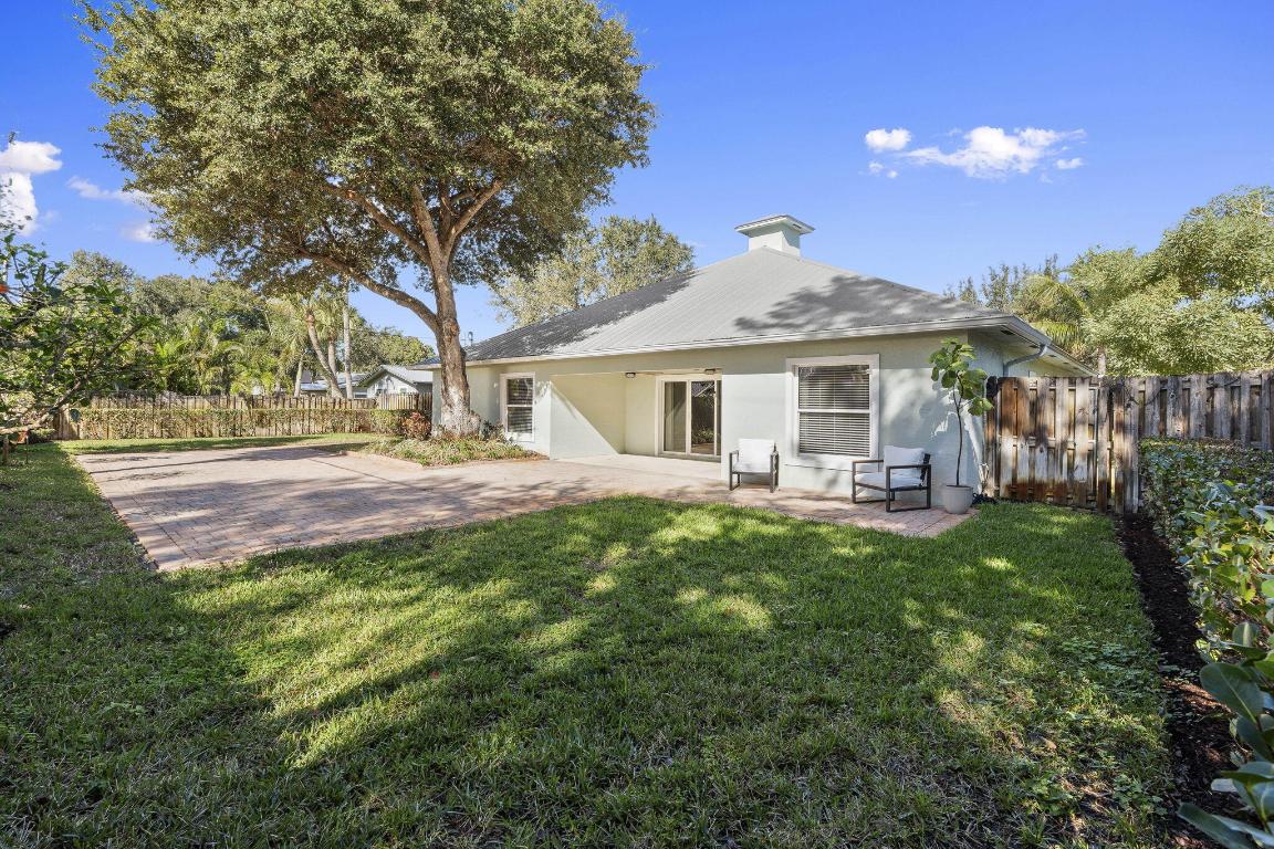 INDIAN GROVES - Residential