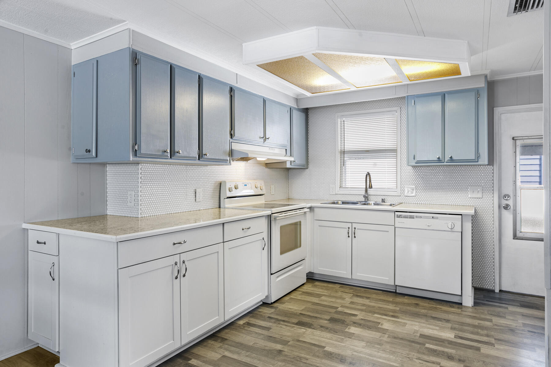 JAMAICA BAY MOBILE HOME CO OP - Residential