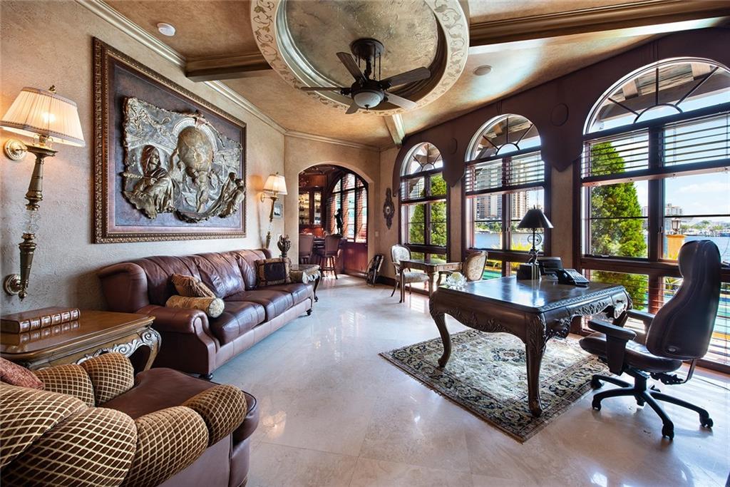 BARCELONA ISLES - Residential