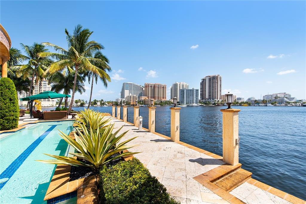 BARCELONA ISLES - Residential