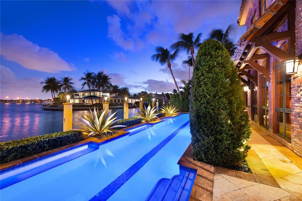 BARCELONA ISLES - Residential