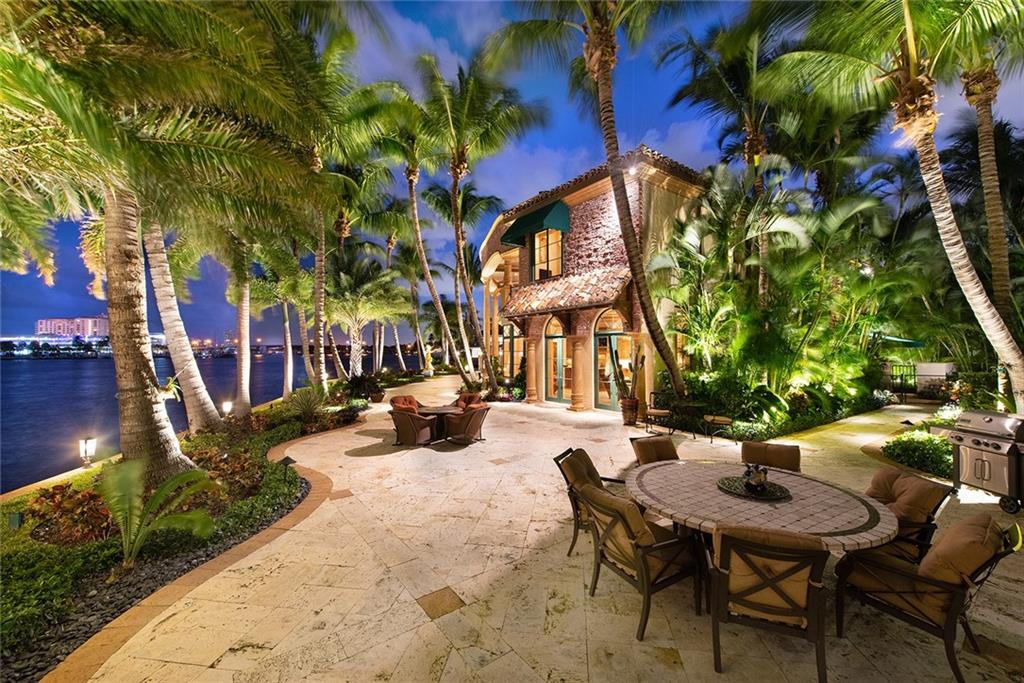 BARCELONA ISLES - Residential