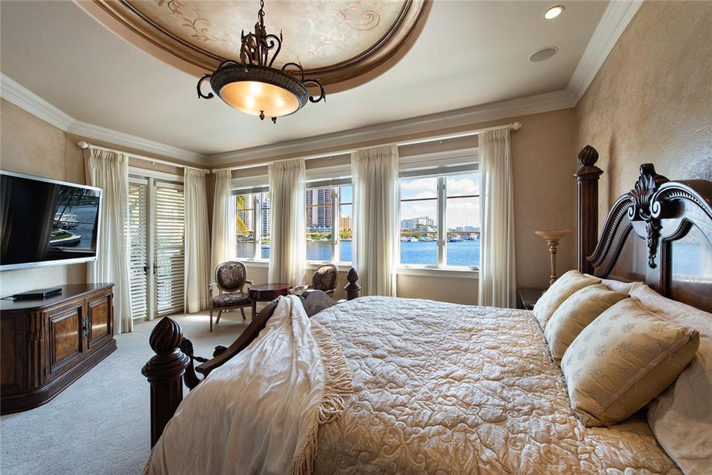 BARCELONA ISLES - Residential